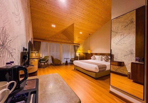 Pride Premier Darjeeling