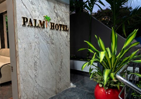 Palm Tree Hotel