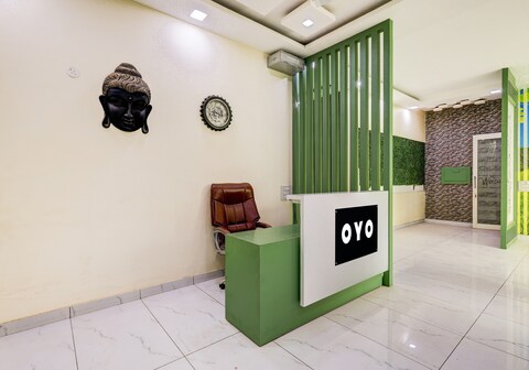 Hotel O ABHIRAJ HOTEL AND RESTAURANT