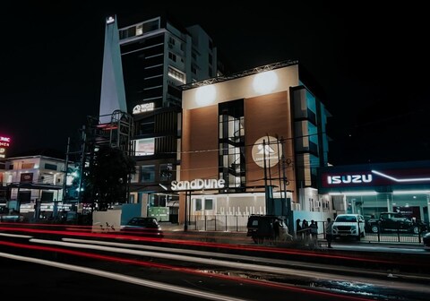 SandDune LUXURY SUITES