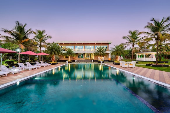 SaffronStays | Palm Paradise 6 BHK Villa