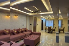 FamJam | 4Bhk Sapphire Serenity, Jaipur FamJam | 4Bhk Sapphire Serenity, Jaipur