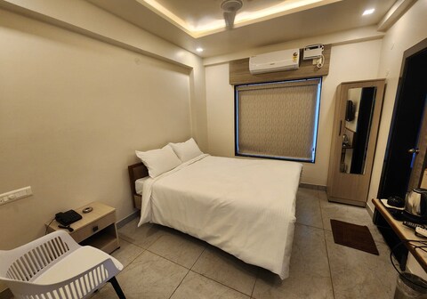 Townhouse HOTEL PVR AURA INN