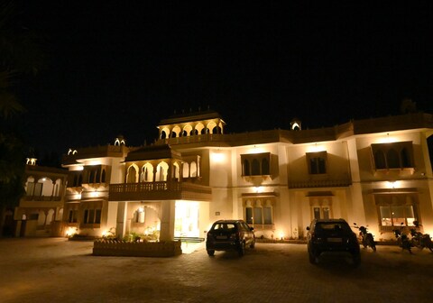 THE VAN BAGH RANTHAMBHORE