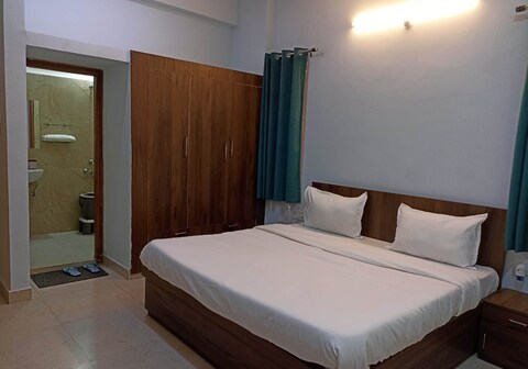 Crown Furnished Apartments Bhopal