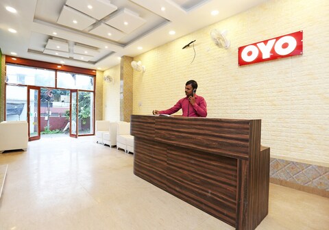 Capital O Hotel Rosewood Inn