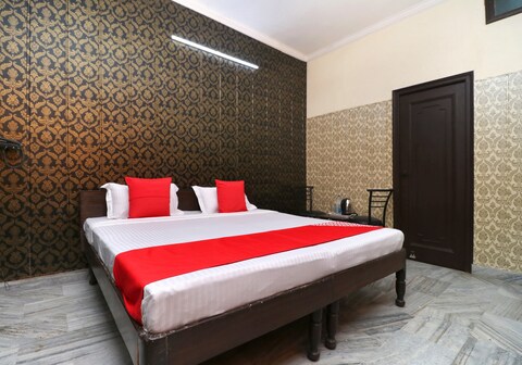 Hotel O Mall Residency