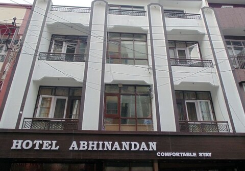 Hotel Abhinandan