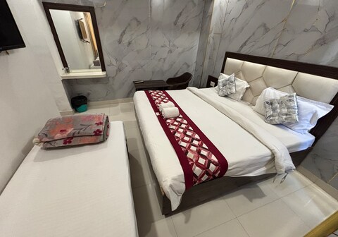 SHINE STAR BNB HOMESTAY