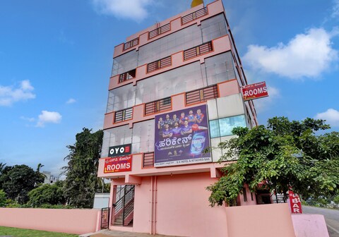 Super Hotel O SV LODGE