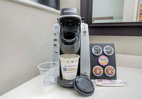 Best Western Plus Peppertree Inn At Omak