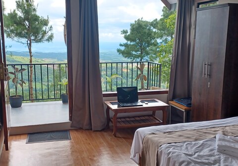 HILLS ABODE HOMESTAY SHILLONG