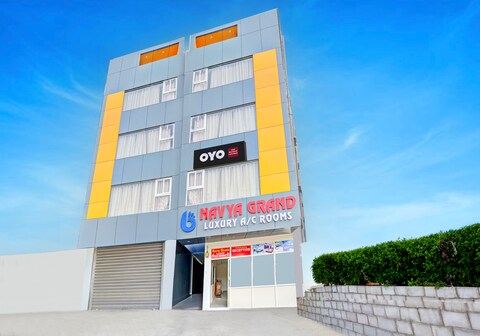 Hotel O Navya Grand Luxury Rooms