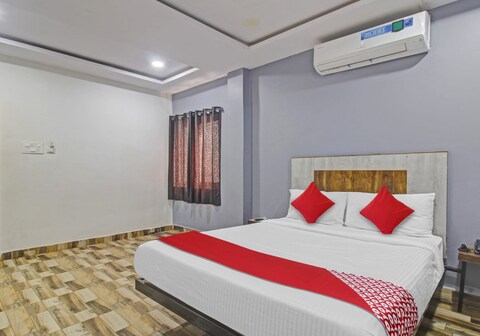 Hotel O Sri Sai Regency