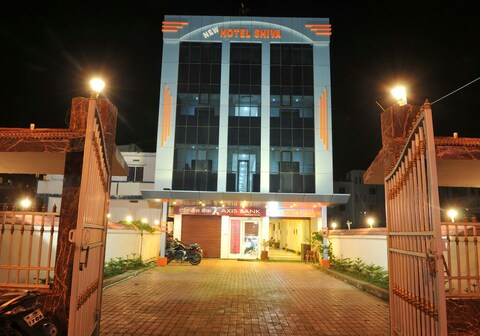 New Hotel shiva