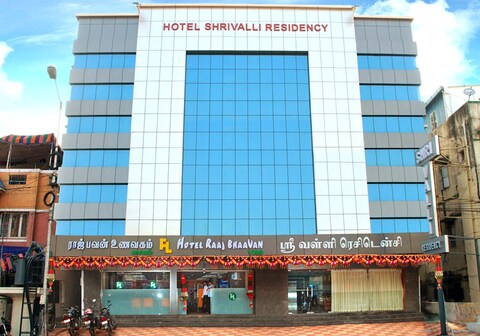 Hotel Shri Valli Residency