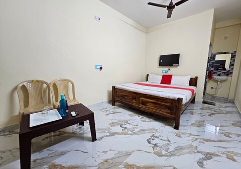 Kaibalya Nibas Homestay