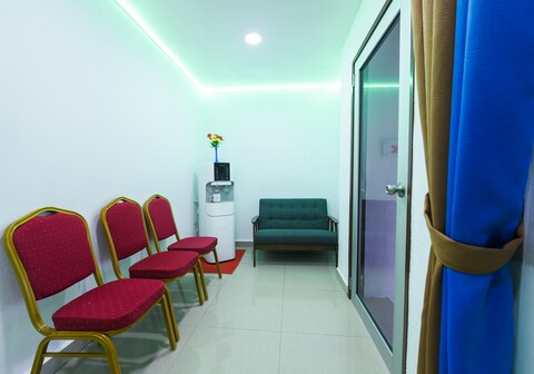 Capital O 90543 Sp Star Hotel