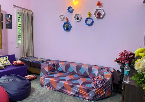 Chamundi Hills Hideaways | Room | | Home stay