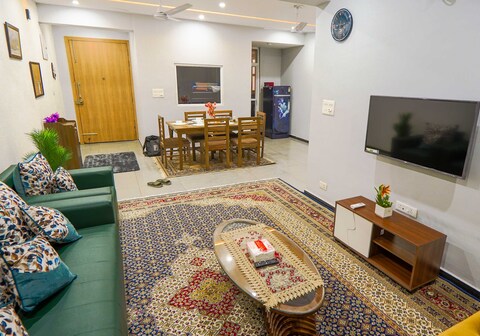Gulposh homestay Modern rooms cozy ambience