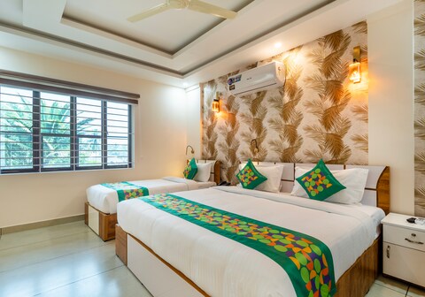 Treebo Thoduvas Star Plaza Cochin Airport