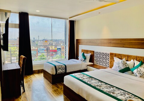 White House by AN Resorts