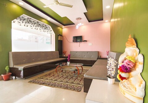 Hotel Roop Shree Inn Banquet