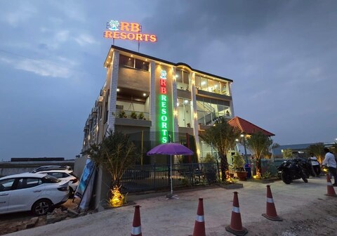RB Resorts
