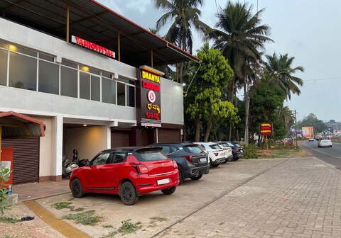 Dhanya Lodge