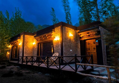 Panah - The Earthen Retreat | Hill-view Villas