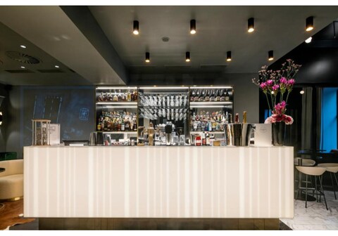 CENTURY OLD TOWN MGALLERY