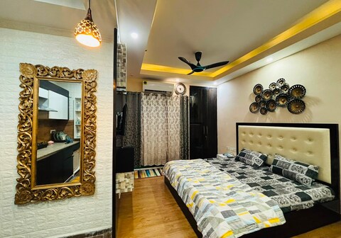 Honey Homes
