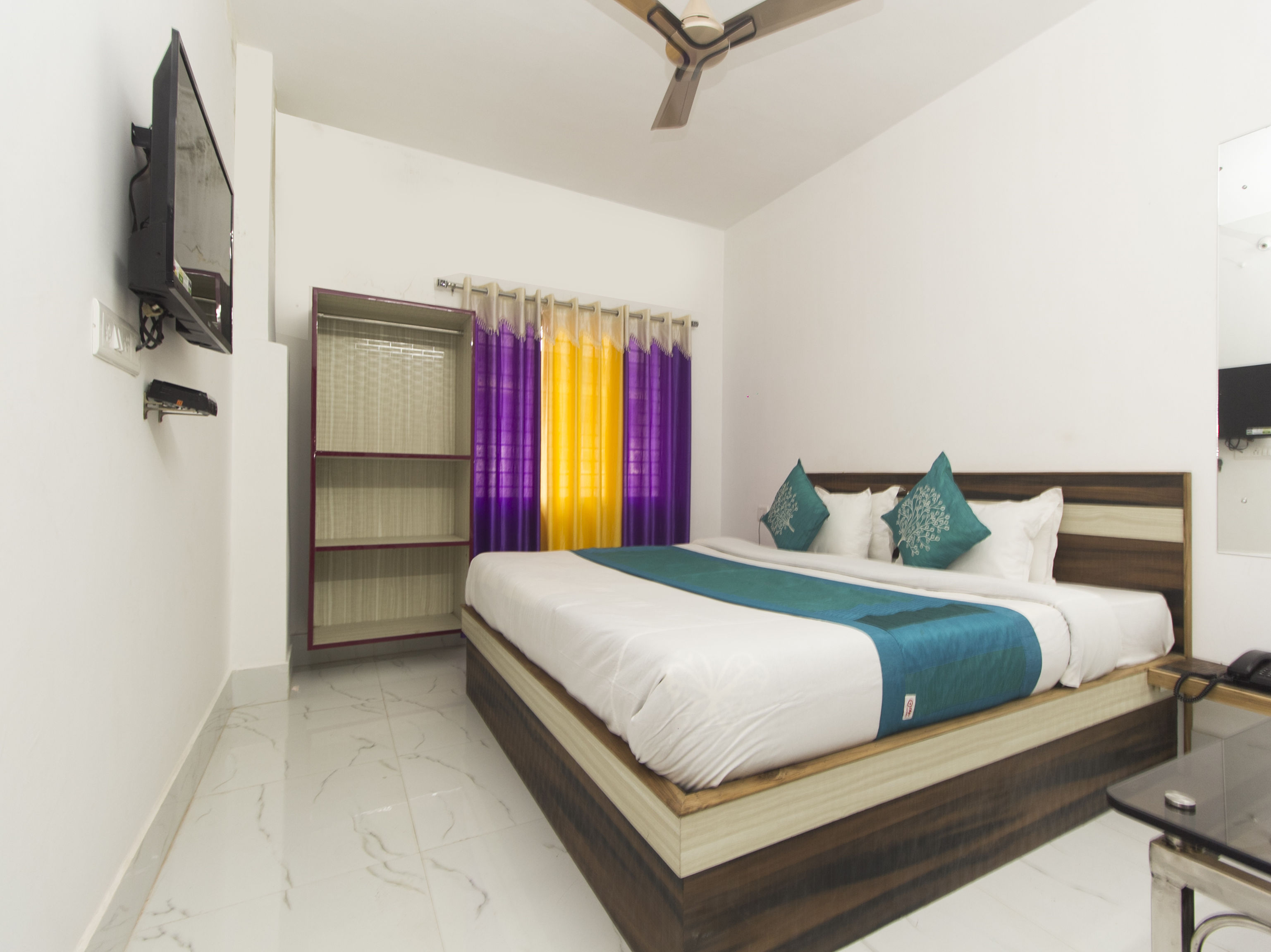 Sinclairs Siliguri Siliguri INR 1443 OFF   3  9  0  0   Deal