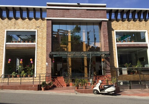 Rosetree Hotel The Himalayan Residency Tehri