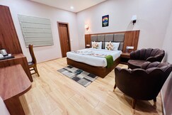 Hotel Crown, Alwar Hotel Crown, Alwar