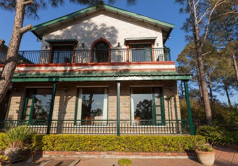 V are Family | Mistair Entire 5 BHK Villa