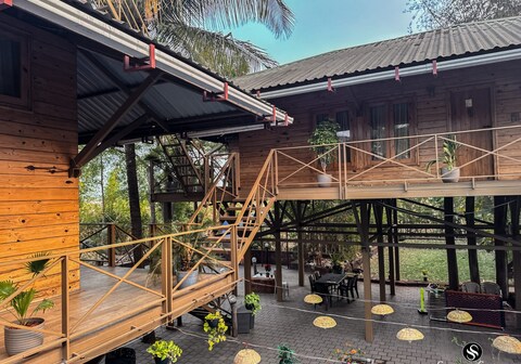 PMS Tree House