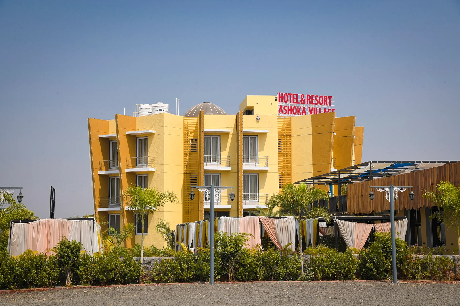 Hotel & Resort Ashoka Village