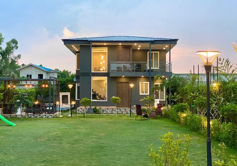 Blessings Holiday Farm | Entire Pool Villa