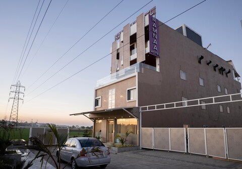 Ramnaa Hotel