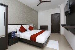 OYO 10718 White Oak Hotel, Bhopal OYO 10718 White Oak Hotel, Bhopal