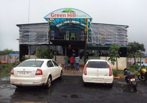 Green Hill Resort