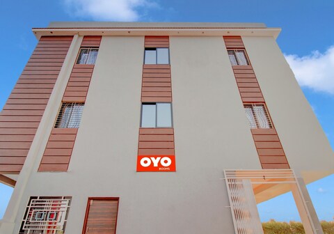 Hotel O One Plus Inn