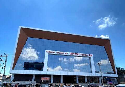 Hotel Santoshi Novatel