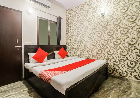 Hotel O Tanvi Palace