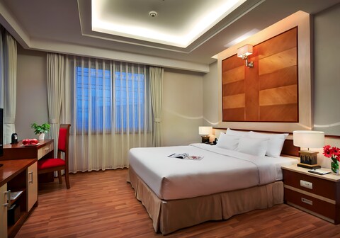 Luxeden Hotel Hanoi
