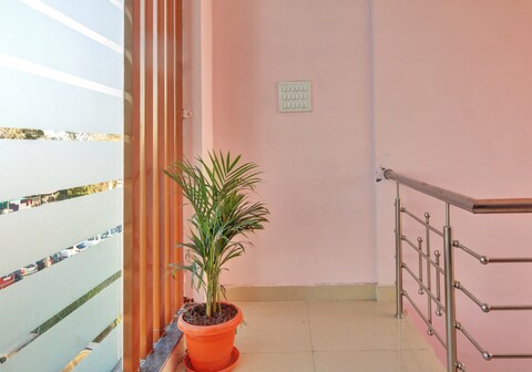 Hotel O Rudram
