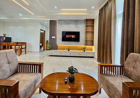TrueLife Summit Suites