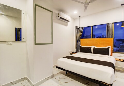 Super Townhouse Rcc Hotel Banjara Hills