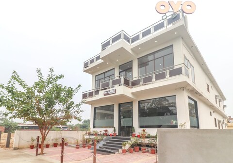 Hotel O Taj Classic
